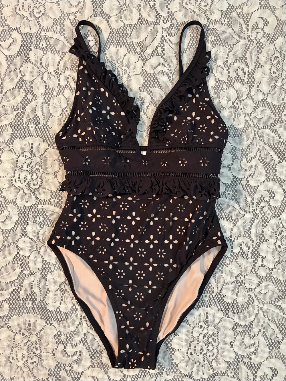 J. Crew Scalloped Ruffle Plunging One-piece Swimsuit in Laser-cut Eyelet Sz 12